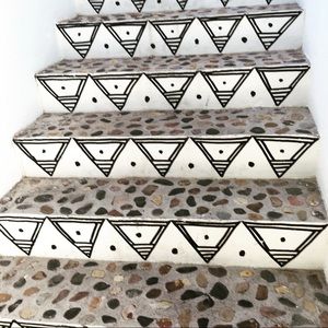 Meet your Posher, D louise